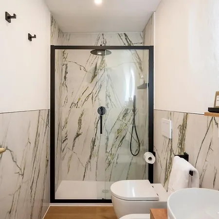 Palazzo Garibaldi Luxury & Πανσιόν