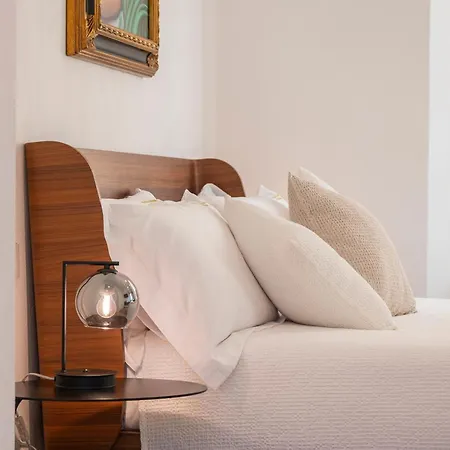 Πανσιόν Palazzo Garibaldi Luxury & 4*