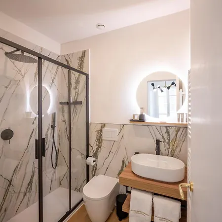 Palazzo Garibaldi Luxury & Πανσιόν Πάρμα