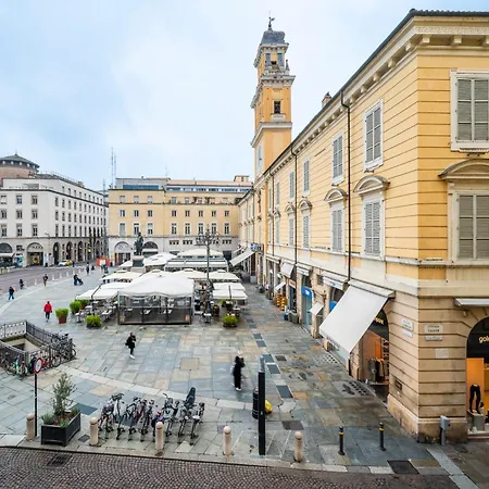 Palazzo Garibaldi Luxury & Πανσιόν