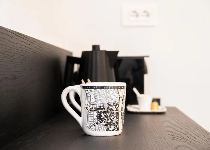 Palazzo Garibaldi Luxury & بيت ضيافة