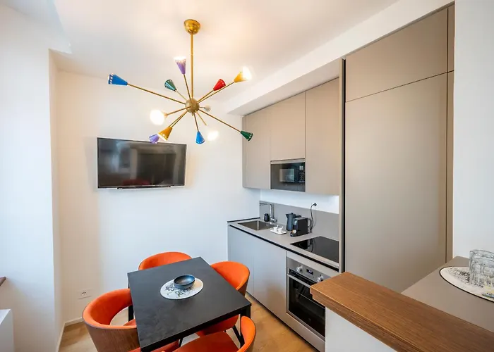 Konukevi Palazzo Garibaldi Luxury & 4*