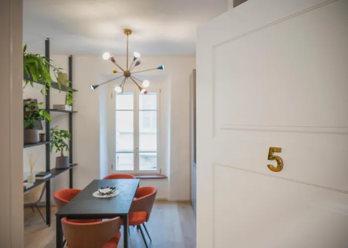 Palazzo Garibaldi Luxury & بيت ضيافة