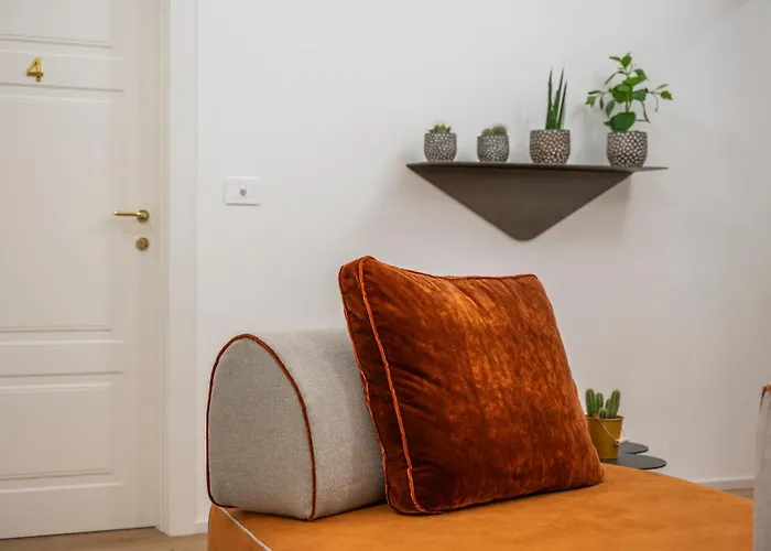 Konukevi Palazzo Garibaldi Luxury & Parma